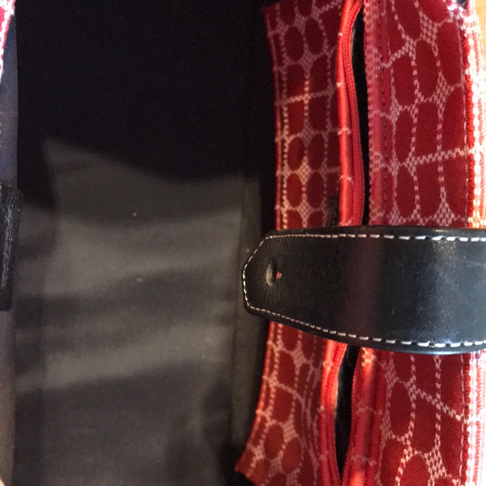 Handbag - Picture 3 of 3